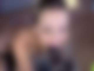Live cam show with Melenn - Small Tits on CamwithHer