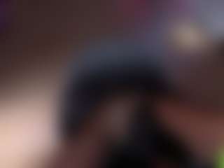 Live cam show with Melenn - Blue Eyes on WildCum