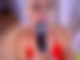 Live cam show with Melenn - Handjob on Camsoda