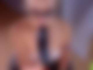 Live cam show with Melenn - Blowjob on Fit Hotties
