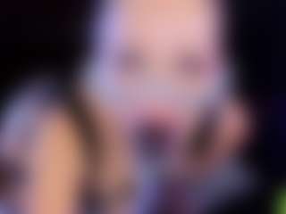 Live cam show with Melenn - Blue Eyes on Gym Cam Girls