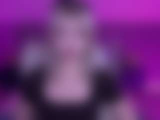SelenaIriss's Live Sex Cam Show