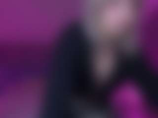 SelenaIriss's Live Sex Cam Show