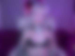SelenaIriss's Live Sex Cam Show