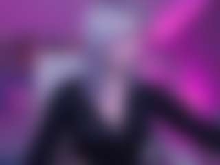 SelenaIriss's Live Sex Cam Show