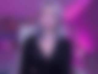 SelenaIriss's Live Sex Cam Show