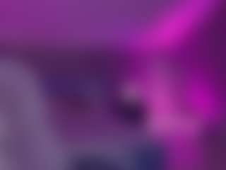 SelenaIriss's Live Sex Cam Show