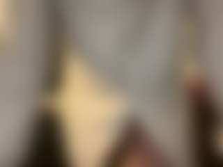 miablack's Live Sex Cam Show