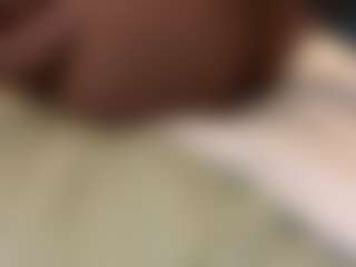 miablack's Live Sex Cam Show