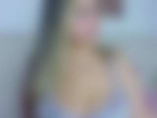 Cloee_Rainbow1's Live Sex Cam Show