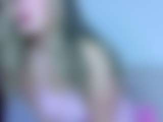Live cam show with Cloee_Rainbow1 - New Teen (18+) on Camsoda