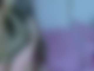 Cloee_Rainbow1's Live Sex Cam Show