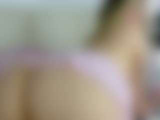 Cloee_Rainbow1's Live Sex Cam Show