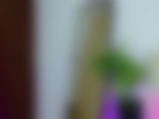 Cloee_Rainbow1's Live Sex Cam Show
