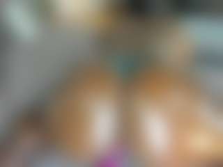 Live cam show with kim921Xd - Moaning on CamwithHer
