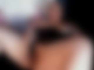 Live cam show with Biiancacox - Mature on hotwifechat.live