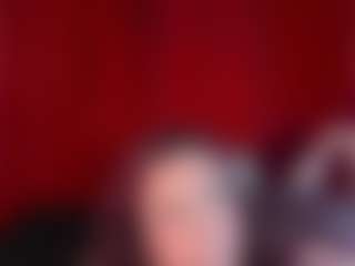Live cam show with Biiancacox - Thick on TeamSkeetLive