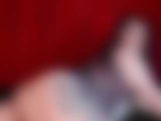Live cam show with Biiancacox - Brown Hair on TastyBlacksLive