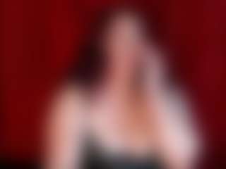 Live cam show with Biiancacox - Brown Hair on CamSodaAdn