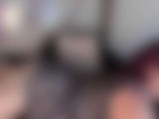 Live cam show with Biiancacox - Hairy Pussy Brown Hair on Camsoda