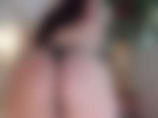 Live cam show with Biiancacox - Tease Toys on SinfulBabes