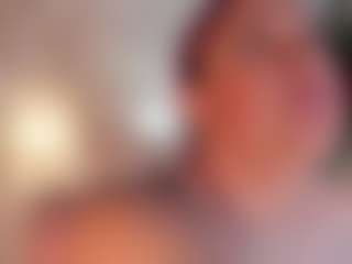 Live cam show with Biiancacox - Hairy Pussy on live18s.com
