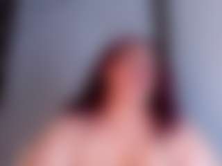 Live cam show with Biiancacox - Hairy Pussy Brown Hair on liverealitysex.com