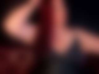 Live cam show with Biiancacox - Twerking on CamwithHer