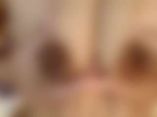 Live cam show with cinderella-jackson - Thick on Free Soda