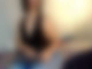 Live cam show with cinderella-jackson - Striptease MILF on CamwithHer