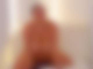 Live cam show with JennyX - Public on xxxlivecams.org