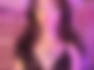 Live cam show with MaddieStark - Ass Bouncing on Camsoda