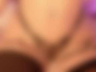 Live cam show with MaddieStark - Squirt on Camsoda