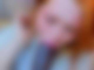 Live cam show with Barbara - Spank on Camsoda