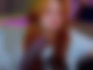 Live cam show with Barbara - Full Nudity on Camsoda