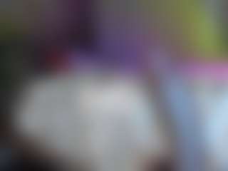 Live cam show with Barbara - Shaved Pussy on Camsoda