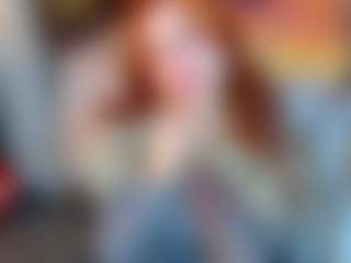 Live cam show with Barbara - Gray Eyes on Gym Cam Girls