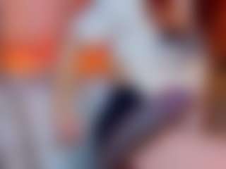 Live cam show with Barbara - Facial Piercings on milfzrlive.com