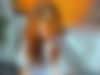 Spettacolo in cam dal vivo con Barbara - Public su Camsoda