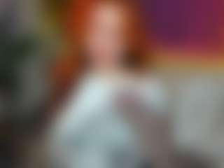Live cam show with Barbara - College Curvy on Fling VIP Chat