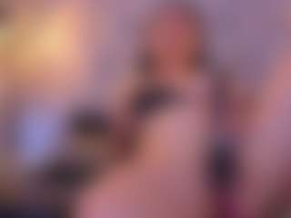 Live cam show with bryonycute - Smoking on Mixed Magazine Live