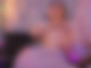 bryonycute's Live Sex Cam Show