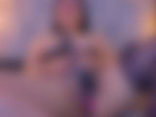 Live cam show with bryonycute - Brown Eyes on Gym Cam Girls