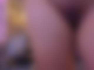 Live cam show with bryonycute - Normal on livesuperchat.net