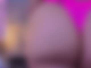 bryonycute's Live Sex Cam Show