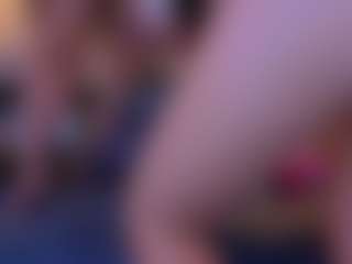 bryonycute's Live Sex Cam Show