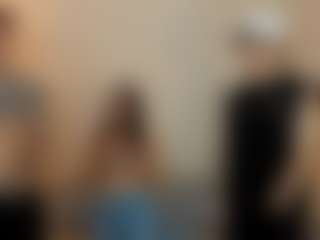 Live cam show with chiquisdeliciosa23 - Dildo Or Vibrator on Camsoda