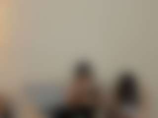 chiquisdeliciosa23's Live Sex Cam Show