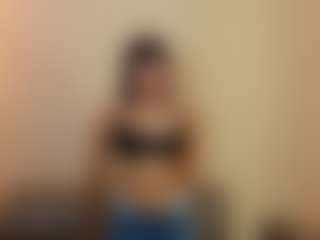chiquisdeliciosa23's Live Sex Cam Show