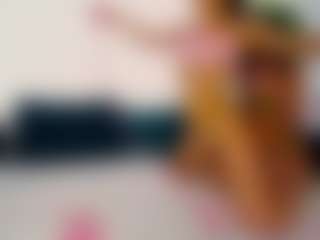 Live cam show with dollylovs - Tease on livesuperchat.net
